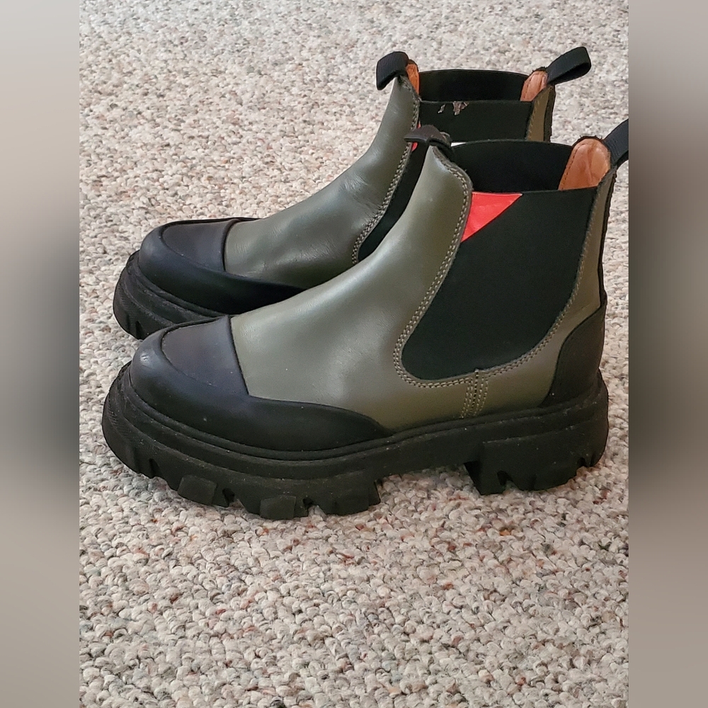 Ganni Leather Chelsea Boots